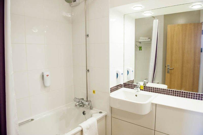 Premier Inn Barnsley Wombwell Bagian luar foto