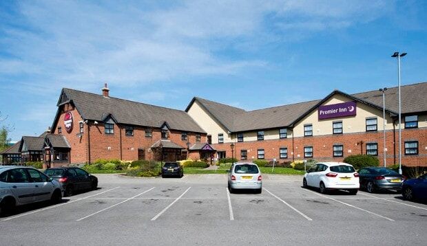 Premier Inn Barnsley Wombwell Bagian luar foto